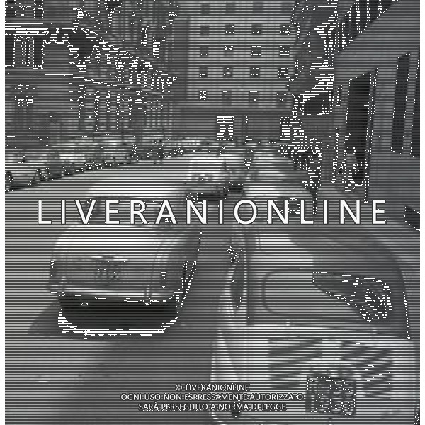NEG-1950 ROMA VIA VENETO E VIA PIEMONTE FOTO SANDRO VESPASI9ANI-AG ALDO LIVERANI SAS