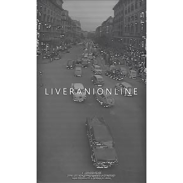 NEG-1950 ROMA VIA VENETO E VIA PIEMONTE FOTO SANDRO VESPASI9ANI-AG ALDO LIVERANI SAS
