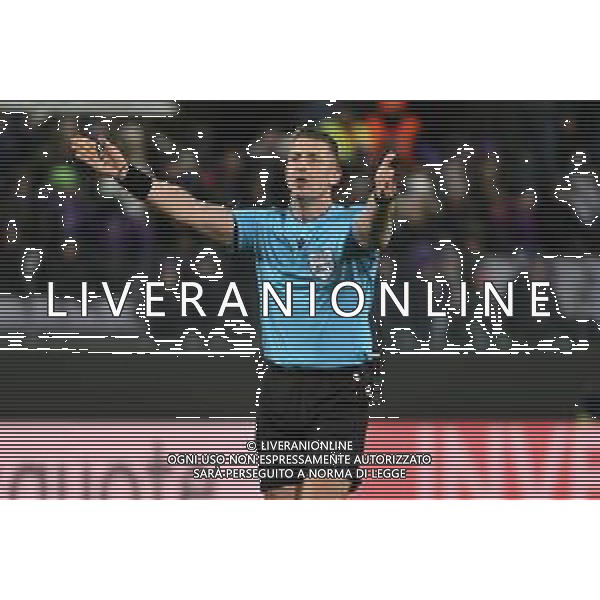 TVRG Fiorentina vs AEK Atene nella foto l\'arbitro Robert Jones (ING) Firenze 27-11-2025 Stadio Artemio Franchi Fiorentina vs AEK Atene UEFA Conference League fase a girone unico - 4a giornata foto Roberto Garavaglia/Agenzia Aldo Liverani sas