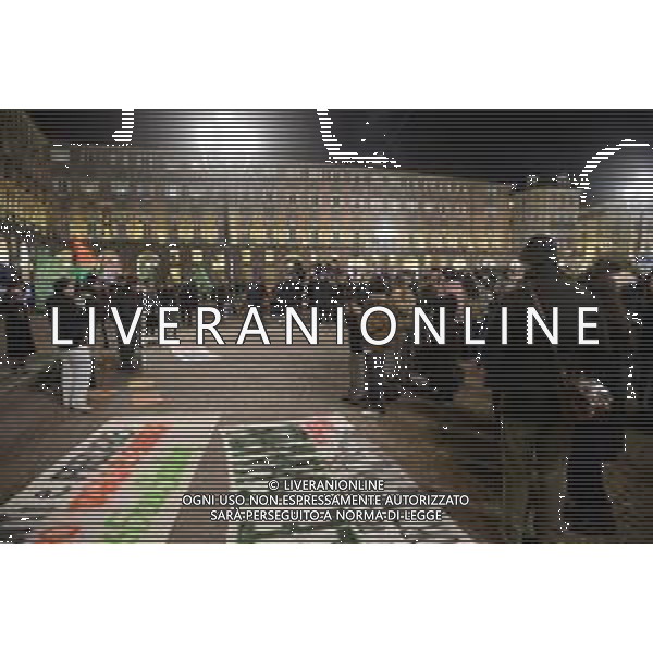 Torino 27-11-2025 Presidio davanti alla prefettura per chiedere la liberazione di Mohamed Shahin Imam della moschea di via Saluzzo a Torino nella foto i manifestanti Foto Gla/ag. Aldo Liverani s.a.s- AGENZIA ALDO LIVERANI SAS- AGENZIA ALDO LIVERANI SAS