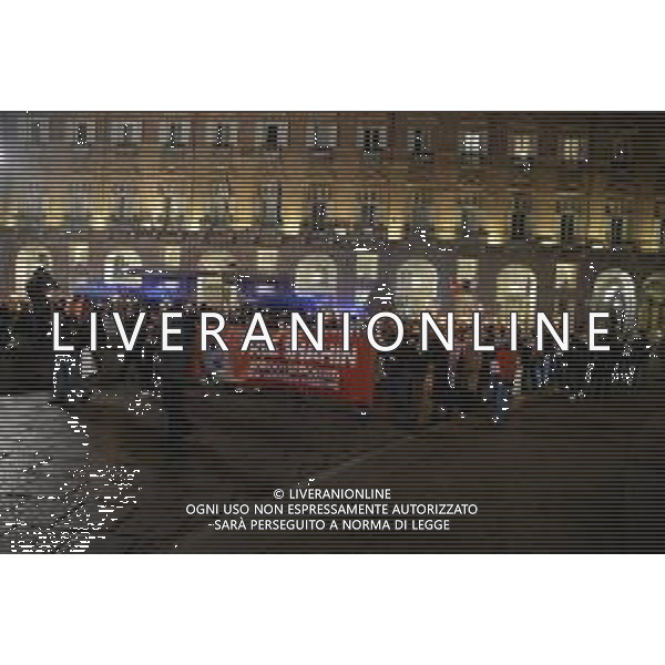 Torino 27-11-2025 Presidio davanti alla prefettura per chiedere la liberazione di Mohamed Shahin Imam della moschea di via Saluzzo a Torino nella foto i manifestanti Foto Gla/ag. Aldo Liverani s.a.s- AGENZIA ALDO LIVERANI SAS- AGENZIA ALDO LIVERANI SAS