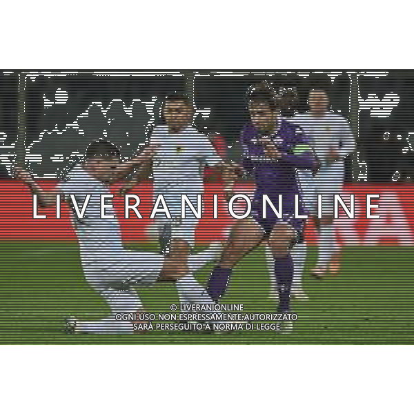 TVRG Fiorentina vs AEK Atene nella foto Razvan Marin (AEK Atene) e Luca Ranieri (Fiorentina) Firenze 27-11-2025 Stadio Artemio Franchi Fiorentina vs AEK Atene UEFA Conference League fase a girone unico - 4a giornata foto Roberto Garavaglia/Agenzia Aldo Liverani sas