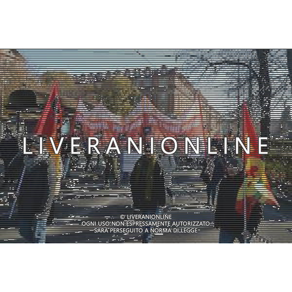 Torino 28-11-2025 sciopero generale nella foto i manifestanti Foto Gla/ag. Aldo Liverani s.a.s- AGENZIA ALDO LIVERANI SAS- AGENZIA ALDO LIVERANI SAS