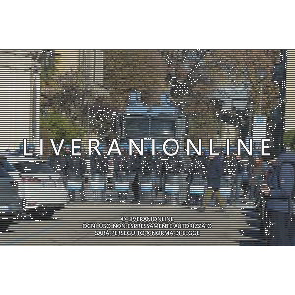 Torino 28-11-2025 sciopero generale nella foto la polizia schierata all\'unione industriali Foto Gla/ag. Aldo Liverani s.a.s- AGENZIA ALDO LIVERANI SAS- AGENZIA ALDO LIVERANI SAS