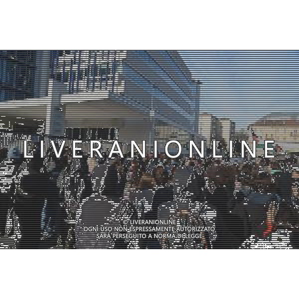 Torino 28-11-2025 sciopero generale nella foto i manifestanti davanti alla sede de La Stampa Foto Gla/ag. Aldo Liverani s.a.s- AGENZIA ALDO LIVERANI SAS- AGENZIA ALDO LIVERANI SAS