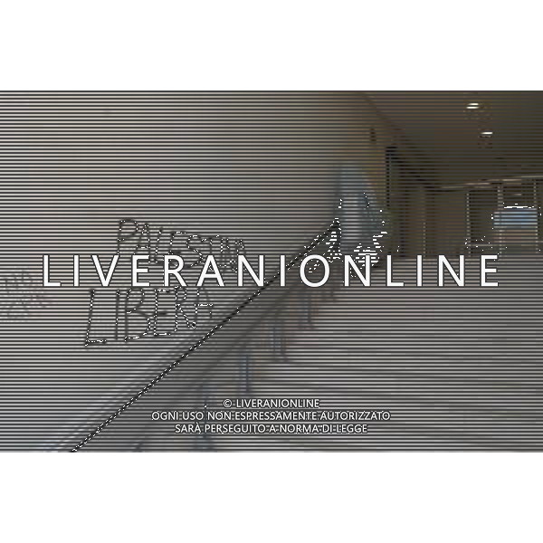 Torino 28-11-2025 sciopero generale nella foto scritte alla sede de La Stampa Foto Gla/ag. Aldo Liverani s.a.s- AGENZIA ALDO LIVERANI SAS- AGENZIA ALDO LIVERANI SAS