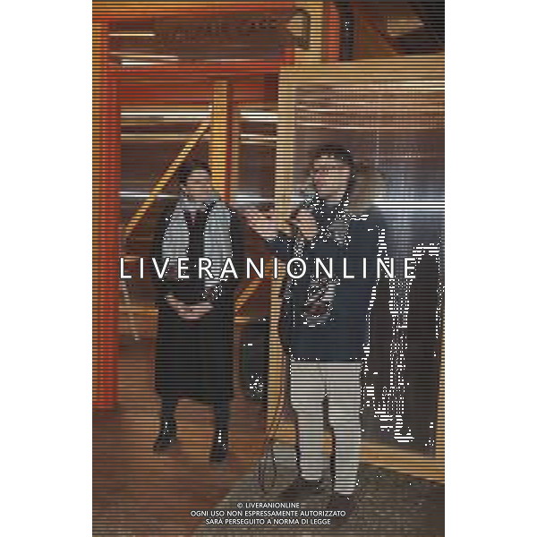 IMOLA 28 11 2025 INAUGURAZIONE CA’ VAINA APRE LE PORTE IL REPAIR CAFE’ progetto finanziato dal Bando Atersir della Regione Emilia Romagna. Lo spazio dedicato a ridurre gli sprechi imparando ad aggiustare gli oggetti. PRESENTI ELISA SPADA E GIACOMO GAMBI ASSESSORI DEL COMUNE DI IMOLA NELLA FOTO elisa spada assessore e vice sindaco del comune di imola e giacomo gambi assessore alla cultura ©SANNA - AGENZIA ALDO LIVERANI SAS