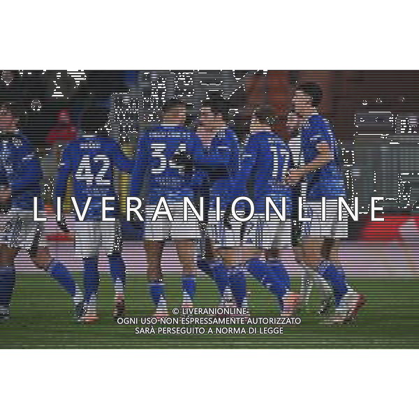 TVRG Como vs Sassuolo nella foto giocatori Como esultanza dopo il gol dell\'1 a 0 Como 28-11-2025 Stadio Giuseppe Sinigaglia Como vs Sassuolo Campionato Serie A Enilive - 13a giornata foto Roberto Garavaglia/Agenzia Aldo Liverani sas