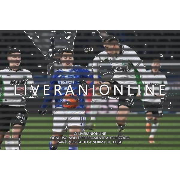 TVRG Como vs Sassuolo nella foto Anastasios Tasos Douvikas (Como) e Jay Noah Idzes (Sassuolo) Como 28-11-2025 Stadio Giuseppe Sinigaglia Como vs Sassuolo Campionato Serie A Enilive - 13a giornata foto Roberto Garavaglia/Agenzia Aldo Liverani sas