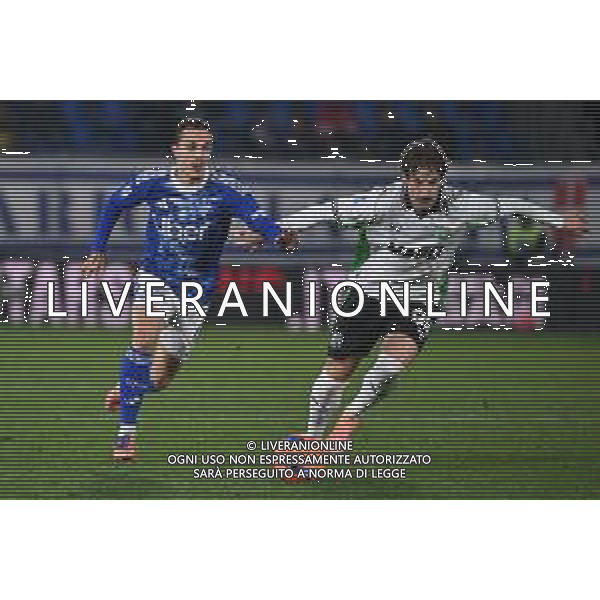 TVRG Como vs Sassuolo nella foto Maxence Caqueret (Como) e Andrea Pinamonti (Sassuolo) Como 28-11-2025 Stadio Giuseppe Sinigaglia Como vs Sassuolo Campionato Serie A Enilive - 13a giornata foto Roberto Garavaglia/Agenzia Aldo Liverani sas