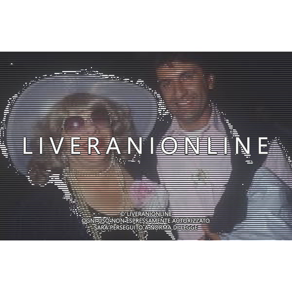 DIAP-RETROSPETTIVA GIANNI IPPOLITI CONDUTTORE TELEVSIVO NELLA FOTO GIANNI IPPOLITI CON SANDRA CAMPARI AG ALDO LIVERANI SAS