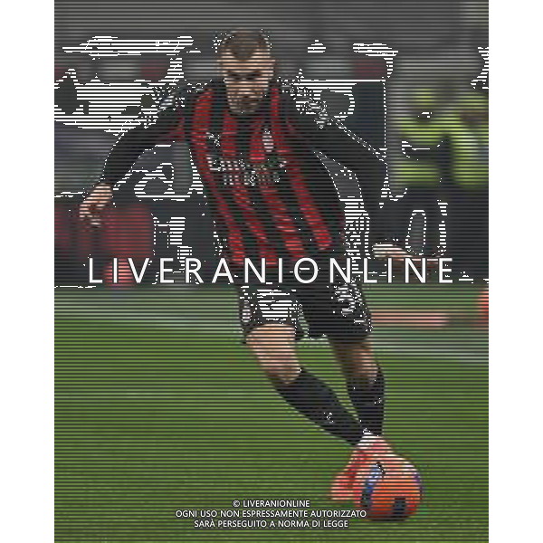 Milan vs Lazio nella foto Strahinja Pavlovic (Milan) Milano 29-11-2025 Stadio Giuseppe Meazza - San Siro Milan vs Lazio Campionato Serie A Enilive - 13a giornata foto Roberto Garavaglia/Agenzia Aldo Liverani sas