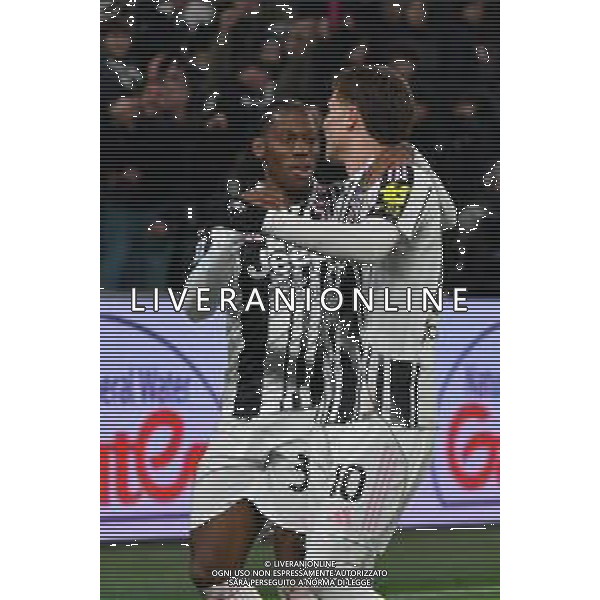 Torino 29.11.2025 Allianz Stadium @Manuela Viganti /Ag. Aldo Liverani sas uventus vs Cagliari Campionato Calcio Serie A Enilive 2025/2026 13a giornata Nella foto: esultanza jonathan david e kenan yildiz dopo il gol ©Viganti - AGENZIA ALDO LIVERANI SAS