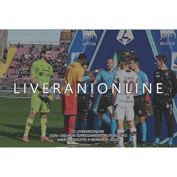 TVPG US Lecce vs Torino FC nella foto saluti capitani, Lecce (ITA) 30-11 -2025 Stadio “E. Giardiniero” Via del Mare - Tredicesima Giornata Serie A EniLive 2025/26 ©TVPG Pasquale Golia - AGENZIA ALDO LIVERANI SAS