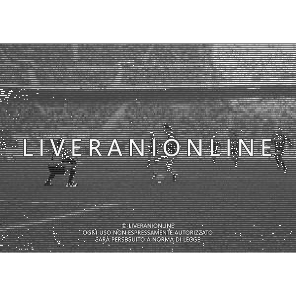 NEG-17-01-1990 MILANO CAMPIONATO DI CALCIO SERIE A MILAN-ATALANTA 3-1 NELLA FOTO MARCO VAN BASTEN GOAL AG ALDO LIVERANI SAS