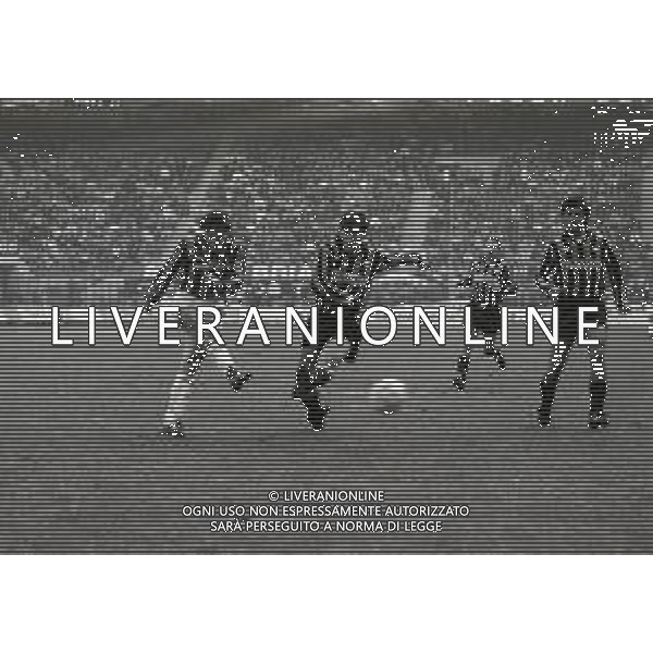 NEG-17-01-1990 MILANO CAMPIONATO DI CALCIO SERIE A MILAN-ATALANTA 3-1 NELLA FOTO MARCO VAN BASTEN AG ALDO LIVERANI SAS