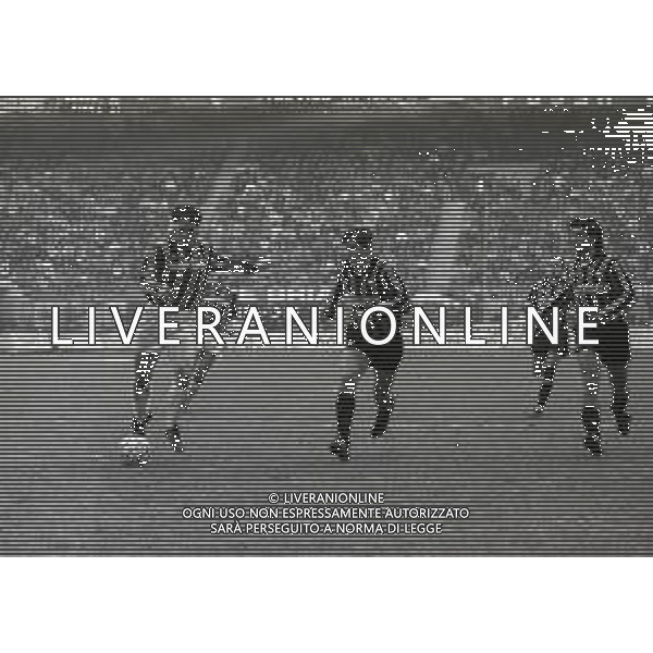 NEG-17-01-1990 MILANO CAMPIONATO DI CALCIO SERIE A MILAN-ATALANTA 3-1 NELLA FOTO MARCO VAN BASTEN AG ALDO LIVERANI SAS