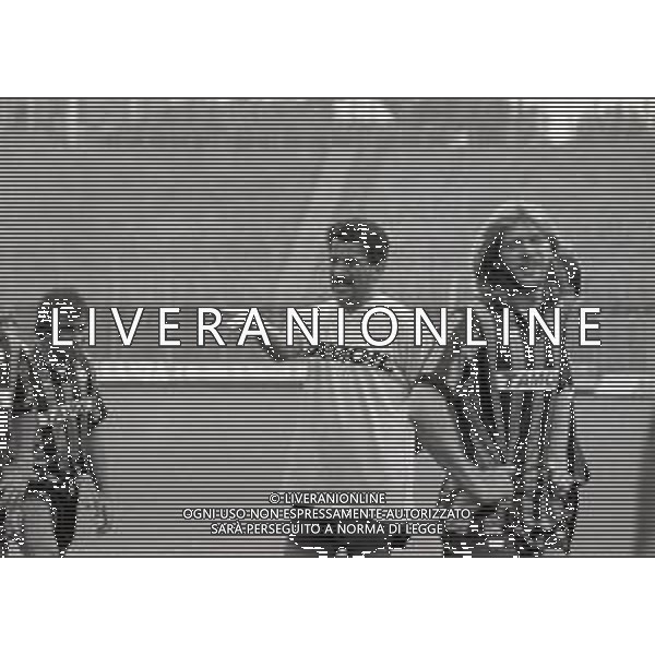 NEG-1989-1990 BERGAMO-ALLENAMENTO ATALANTA CALCIO NELLA FOTO EMILIANO MONDONICO E GLEN PETER STROMBERG AG ALDO LIVERANI SAS