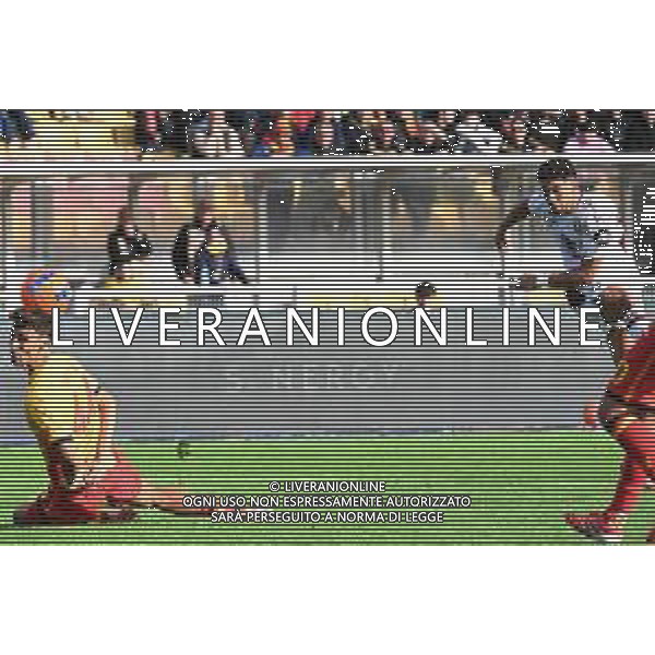 TVPG US Lecce vs Torino FC nella foto Che’ Adams (Torino Fc) tiro rete, Lecce (ITA) 30-11 -2025 Stadio “E. Giardiniero” Via del Mare - Tredicesima Giornata Serie A EniLive 2025/26 ©TVPG Pasquale Golia - AGENZIA ALDO LIVERANI SAS