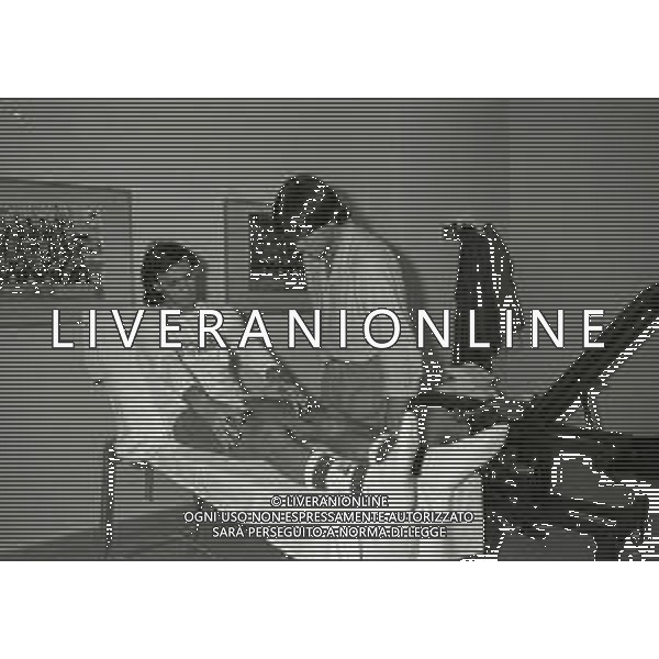 NEG-1984 RICOVERO MARK HATELEY A PAVIA NELLA FOTO MARK HATELEY E WALTER ZENGA AG ALDO LIVERANI SAS