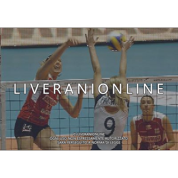 TORINO 03/03/2006 FINALE DI COPPA CEV FEMMINILE SCAVOLINI PESARO-BIG MAT KERAKO CHIERI NELLA FOTO GUIGGI MARTINA PH GIGI ARCAINI/AG.ALDO LIVERANI
