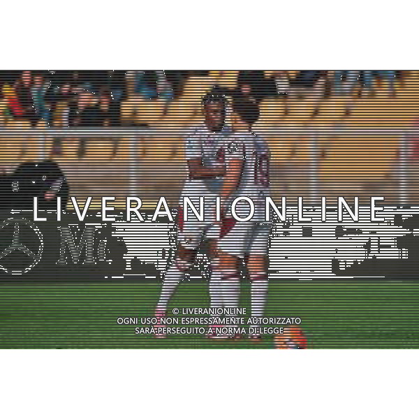 TVEM November 30, 2025 Lecce, Italy - US Lecce vs Torino FC - Italian soccer serie A 2025/26 - Via Del Mare Stadium. In the pic: Che’ Adams of Torino FC celebrates after scoring a goal with Duvan Zapata of Torino FC ©TVEM Emmanuele Mastrodonato - AGENZIA ALDO LIVERANI SAS