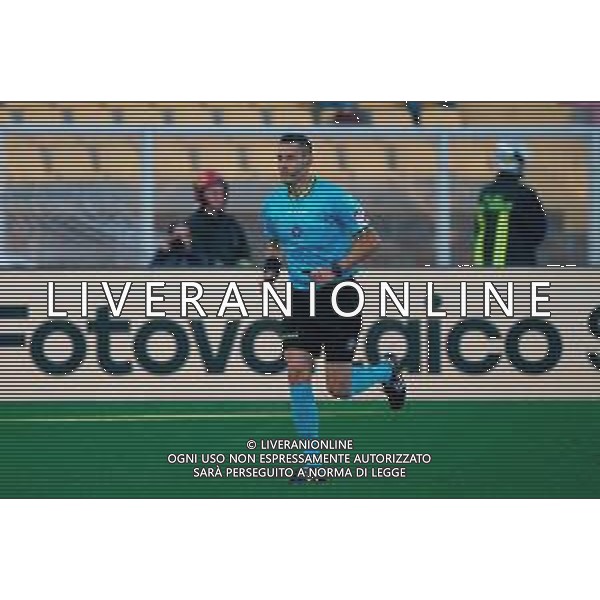TVEM November 30, 2025 Lecce, Italy - US Lecce vs Torino FC - Italian soccer serie A 2025/26 - Via Del Mare Stadium. In the pic: the Referee Maurizio Mariani of Aprilia - arbitro ©TVEM Emmanuele Mastrodonato - AGENZIA ALDO LIVERANI SAS