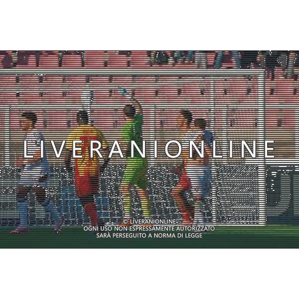 TVEM November 30, 2025 Lecce, Italy - US Lecce vs Torino FC - Italian soccer serie A 2025/26 - Via Del Mare Stadium. In the pic: Kristjan Asllani of Torino FC disappointment, Wladimiro Falcone of US Lecce celebrates ©TVEM Emmanuele Mastrodonato - AGENZIA ALDO LIVERANI SAS