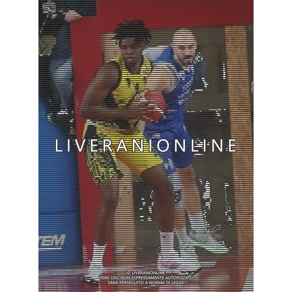 IMOLA 29 11 2025 VIRTUS IMOLA-VERODOL CBD PIELLE LIVORNO SERIE B1 NELLA FOTO GLORIS TAMBWE VIRTUS IMOLA E JACOPO LUCARELLI LIVORNIO ©SANNA - AGENZIA ALDO LIVERANI SAS