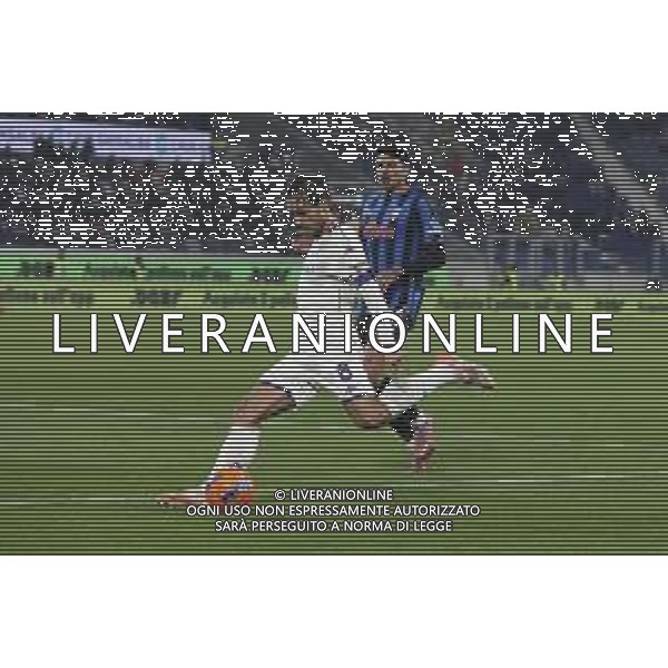 Luca Ranieri of ACF Fiorentina kick the ball during Atalanta BC vs ACF Fiorentina, 13° Serie A Enilive 2025-26 game at New Balance arena in Bergamo (BG), Italy, on November 30, 2025. (Photo by Davide Casentini)- AGENZIA ALDO LIVERANI SAS