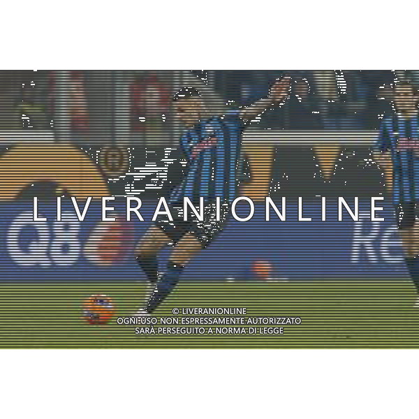 Gianluca Scamacca of Atalanta BC. kick the ball during Atalanta BC vs ACF Fiorentina, 13° Serie A Enilive 2025-26 game at New Balance arena in Bergamo (BG), Italy, on November 30, 2025. (Photo by Davide Casentini) AG ALDO LIVERANI SAS