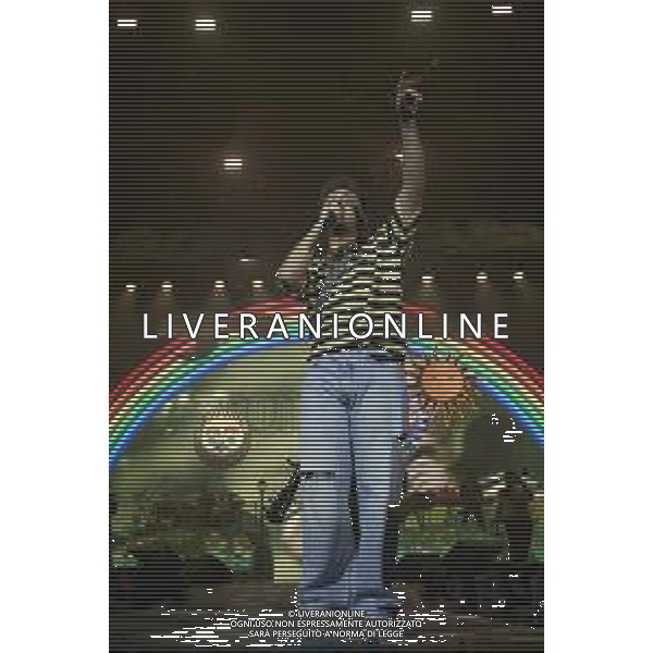 Roma 29 Novembre 2025 Alfa dal vivo durante l\'ultima data del suo Tour ‘ALFA NEI PALAZZETTI’ Nella foto: ALFA (Andrea De Filippi) Foto Credit: Andrea Bracaglia- AGENZIA ALDO LIVERANI SAS