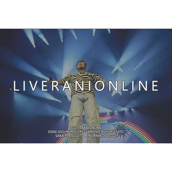 Roma 29 Novembre 2025 Alfa dal vivo durante l\'ultima data del suo Tour ‘ALFA NEI PALAZZETTI’ Nella foto: ALFA (Andrea De Filippi) Foto Credit: Andrea Bracaglia- AGENZIA ALDO LIVERANI SAS