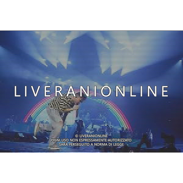 Roma 29 Novembre 2025 Alfa dal vivo durante l\'ultima data del suo Tour ‘ALFA NEI PALAZZETTI’ Nella foto: ALFA (Andrea De Filippi) Foto Credit: Andrea Bracaglia- AGENZIA ALDO LIVERANI SAS