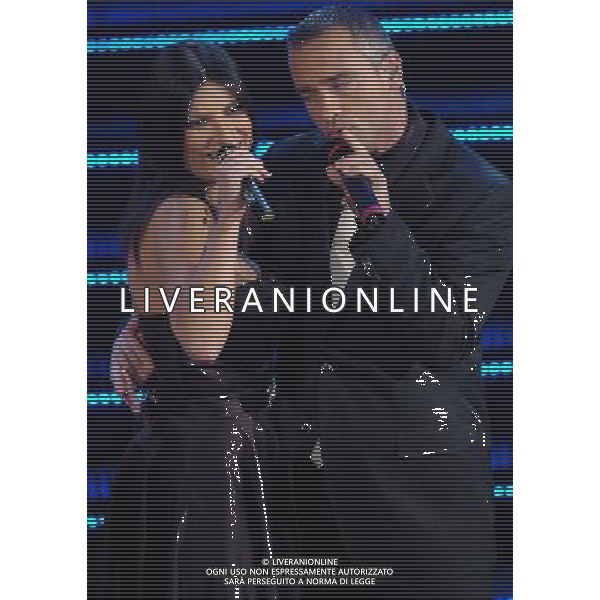 SANREMO 4-3-06 56mo FESTIVAL DELLA CANZONE ITALIANA ULTIMA SERATA VINCITORI NELLA FOTO: RAMAZZOTTI PAUSINI PH: RECALCATI/AG. LIVERANI