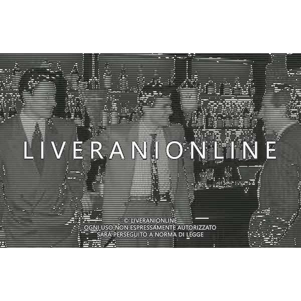 NEG-1987-1988 ALLENAMENTO NAZIONALE ITALIANA A COVERCIANO NELLA FOTO MARCO LANDUCCI CON AZEGLIO VICINI E CIRO FERRARA AG ALDO LIVERANI SAS