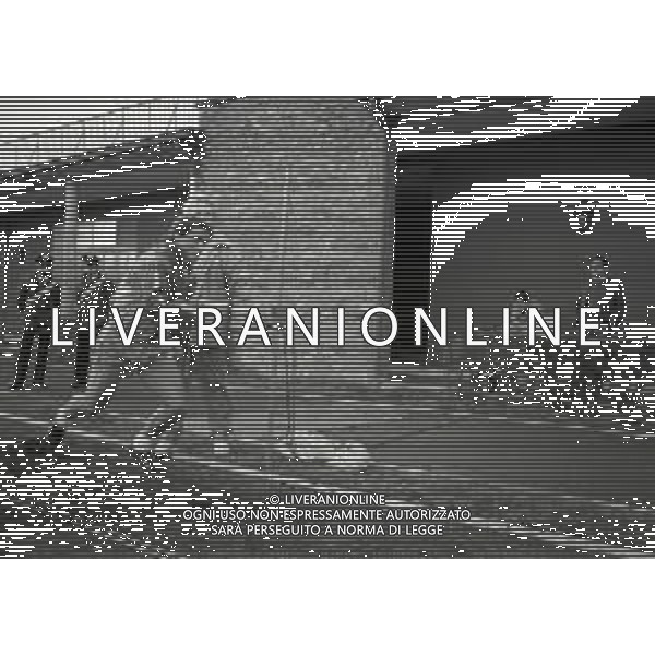 NEG-1987-1988 ALLENAMENTO NAZIONALE ITALIANA A COVERCIANO NELLA FOTO ROBERTO MANCINI AG ALDO LIVERANI SAS