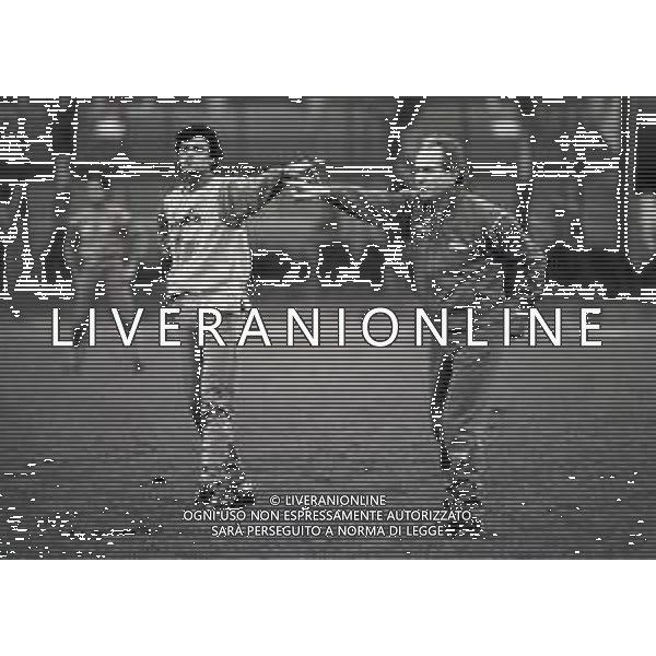 NEG-1987-1988 ALLENAMENTO NAZIONALE ITALIANA A COVERCIANO NELLA FOTO AZEGLIO VICINI E ALESSANDRO ALTOBELLI AG ALDO LIVERANI SAS