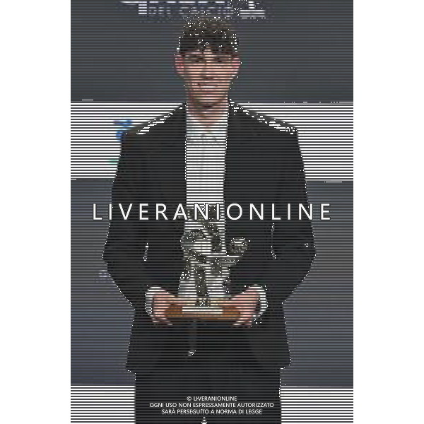 TVRG Gala Calcio 2025 nella foto premiazione Alessandro Bastoni (Inter) Milano 01-12-2025 Gran Gala del Calcio 2025, l\'appuntamento organizzato dall\'AIC Associazione Italiana Calciatori per premiare i protagonisti della stagione 2024-2025 foto Roberto Garavaglia/ag. Aldo Liverani sas