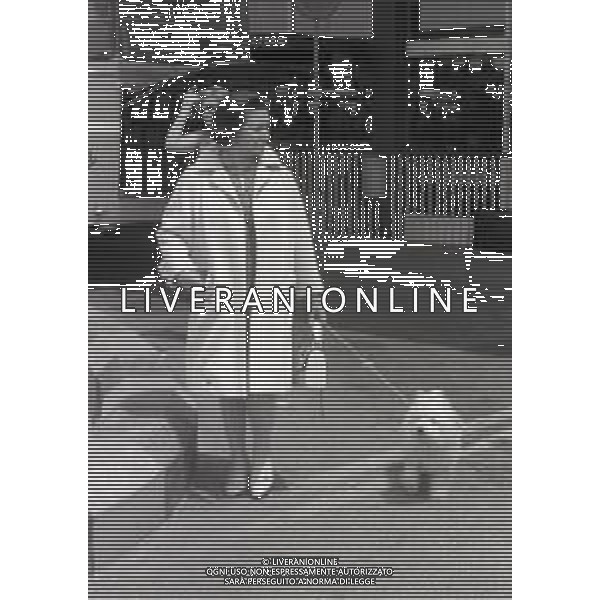 NEG-1967 MILANO AEROPORTO LINATE NELLA FOTO LA CONTESSA GIUSEPPINA AGUSTA ALL\'AEROPORTO DI LINATE NELL\'ANNO 1967 AG ALDO LIVERANI SAS