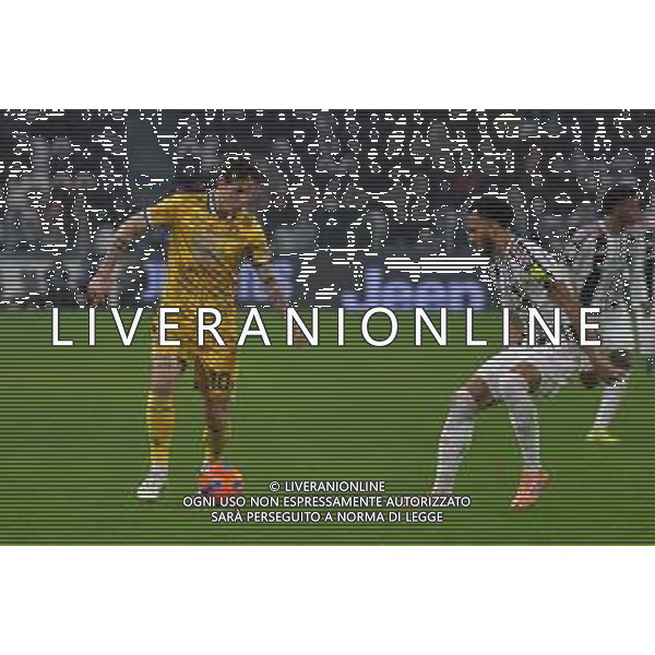 TVMV-Torino 02.12.2025 Allianz Stadium ©Manuela Viganti/Agenzia Aldo Liverani Juventus vs Udinese Ottavidi Finale Coppa Italia Frecciarossa 2025/2026 Nella foto: nicolo zaniolo e lloyd kelly ©Viganti - AGENZIA ALDO LIVERANI SAS