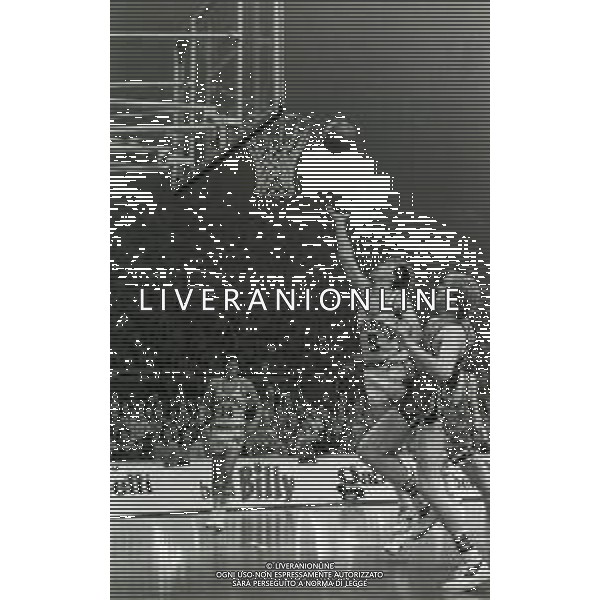 NEG- 19-03-1980 MILANO FINALE DI COPPA DELLE COPPE EMERSON VARESE-GABETTI CANTU\' 90-88 NELLA FOTO AG ALDO LIVERANI SAS