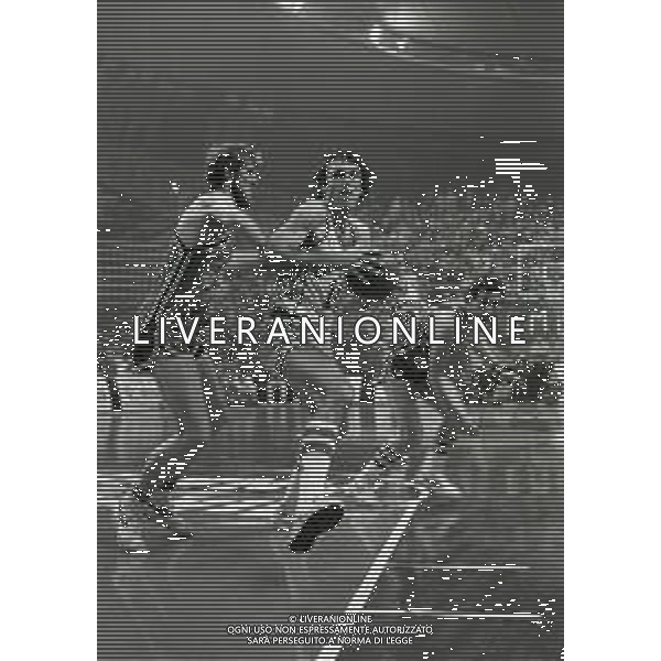 NEG- 19-03-1980 MILANO FINALE DI COPPA DELLE COPPE EMERSON VARESE-GABETTI CANTU\' 90-88 NELLA FOTO DINO MENEGHIN AG ALDO LIVERANI SAS