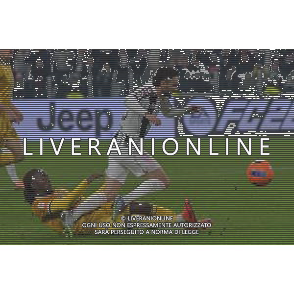 TVMV-Torino 02.12.2025 Allianz Stadium ©Manuela Viganti/Agenzia Aldo Liverani Juventus vs Udinese Ottavidi Finale Coppa Italia Frecciarossa 2025/2026 Nella foto: joao mario e kingsley ezibhue ©Viganti - AGENZIA ALDO LIVERANI SAS