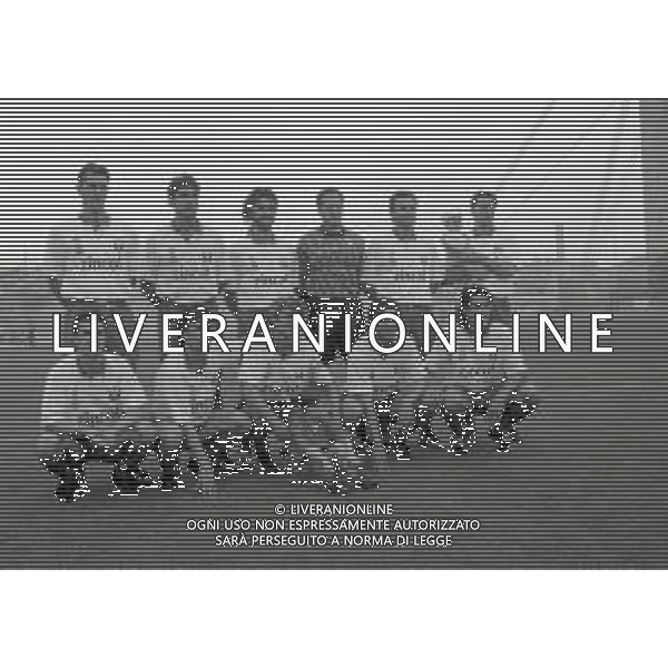 NEG-31-05-1992 MONZA -CAMPONATO D CALCIO SERIE C MONZA-CHIEVO 1-1 NELLA FOTO FORMAZIONE DEL MONZA 1992 AG ALDO LIVERANI SAS