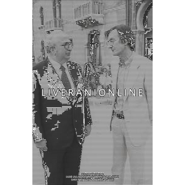 NEG-RETROSPETTIVA CARLO LIZZANI REGISTA NELLA FOTO CARLO LIZZANI REGISTA A VENEZIA NELL\'ANNO 1980 CON GIOVANNI SPADOLINI AG ALDO LIVERANI SAS   