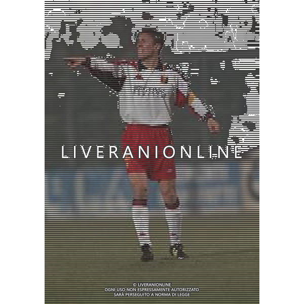 NEG COL- 26-11-1999 CAMPONATO DI CALCIO SERIE B ATALANTA-GENOA 1-0 NELLA FOTO VINCENZO TORRENTE AG ALDO LIVERANI SAS