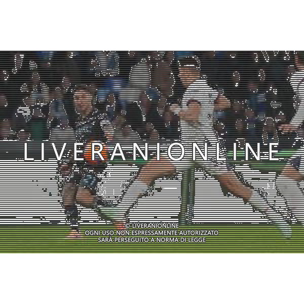 TVPM Napoli, Cagliari, Coppa Italia Nella Foto: Matteo Politano, Adam Obert Foto Mosca, Ag.Liverani -TVPM Napoli - Cagliari Coppa Italia Ottavi di Finale 03.12.2025