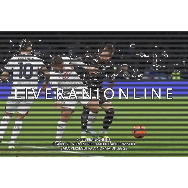 TVPM Napoli, Cagliari, Coppa Italia Nella Foto: Sam Beukema, Semih Kilicsoy Foto Mosca, Ag.Liverani -TVPM Napoli - Cagliari Coppa Italia Ottavi di Finale 03.12.2025