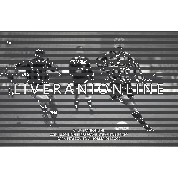 NEG-27-10-1983 MILANO GARA DI ANDATA COPPA ITALIA INTER-LUCCHESE 2-0 NELLA FOTO DENNIS BERGKAMP AG ALDO LIVERANI SAS